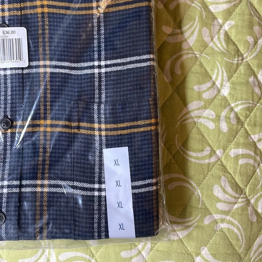 NWT‎ M  Flannel Button Down Shirt Croft & Barrow Men
